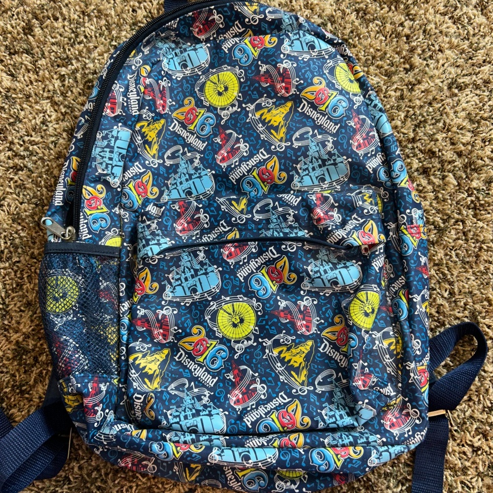 2016 Disneyland Backpack!!